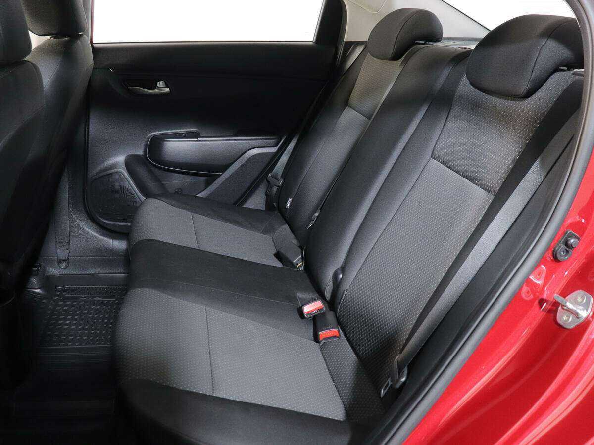 Купить Kia Rio с пробегом. Фото: #9