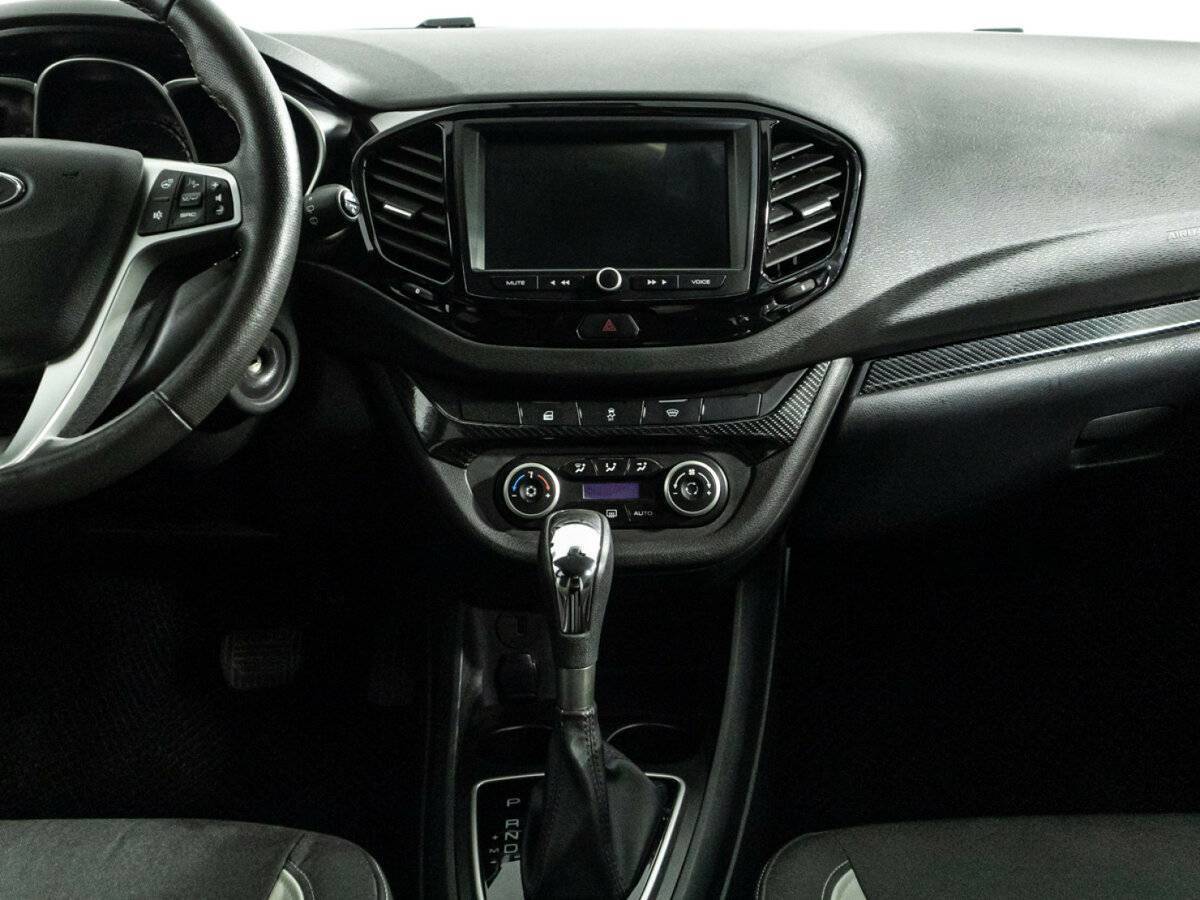 Купить Lada (ВАЗ) Vesta с пробегом. Фото: #13