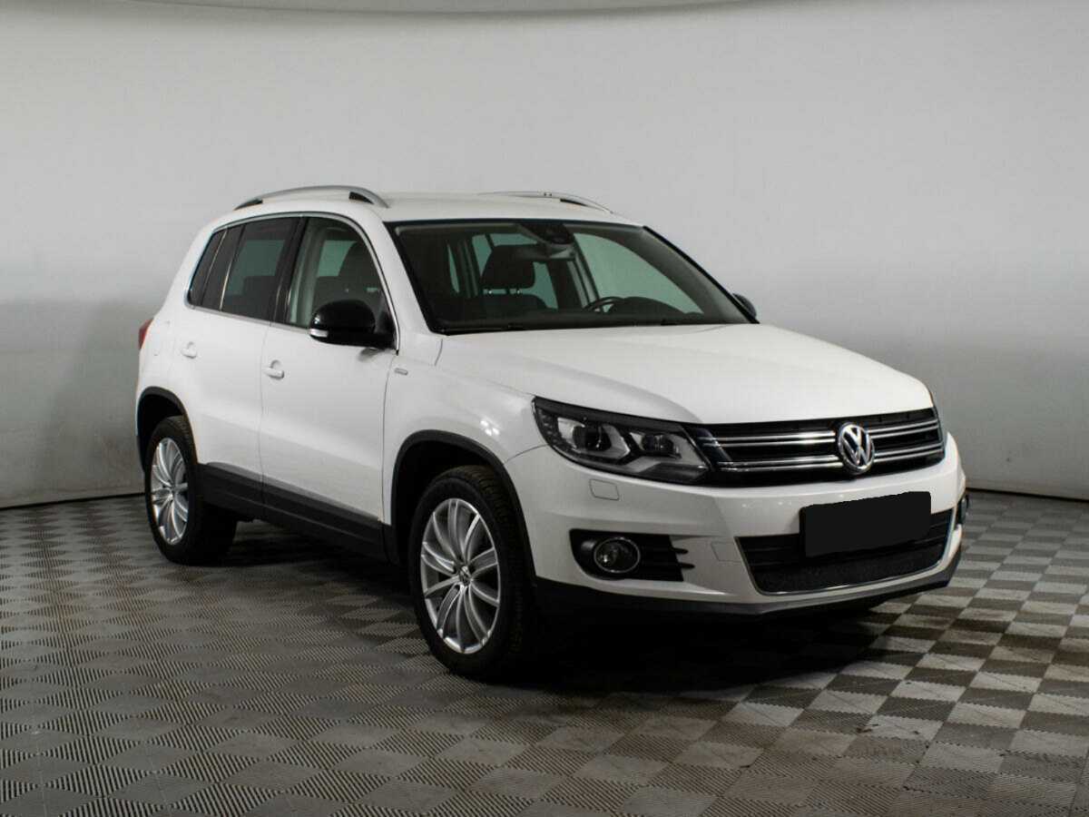 Купить Volkswagen Tiguan с пробегом. Фото: #2