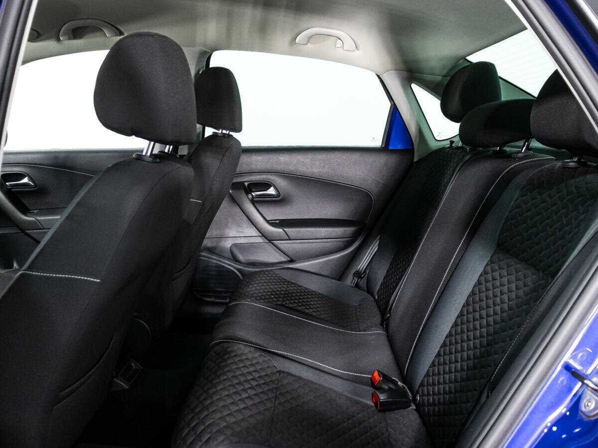 Купить Volkswagen Polo с пробегом. Фото: #9