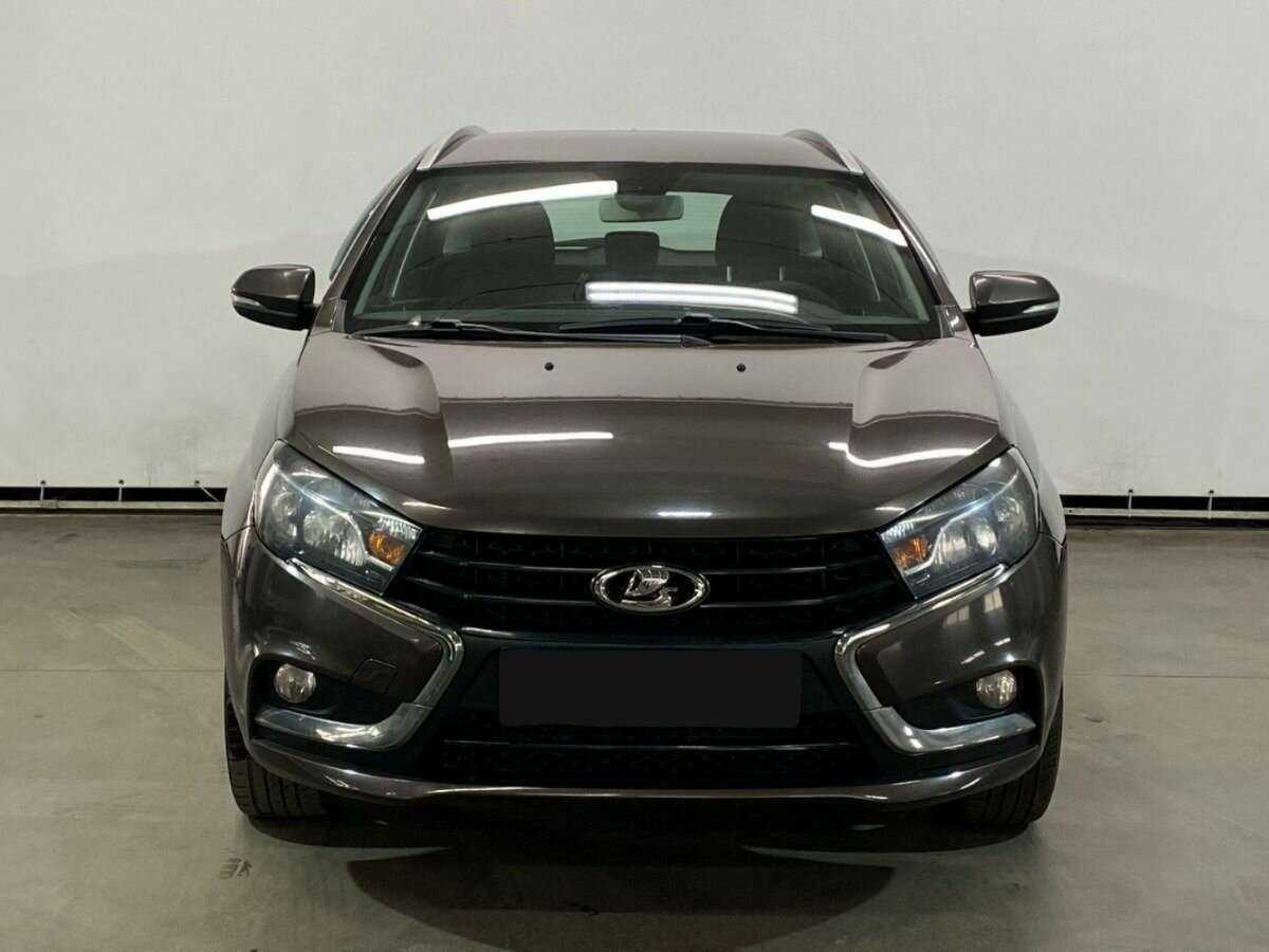 Купить Lada (ВАЗ) Vesta с пробегом. Фото: #1