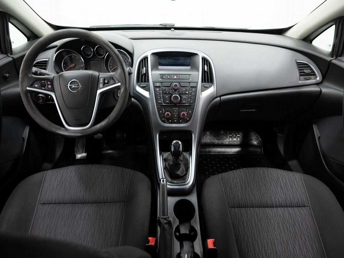 Купить Opel Astra с пробегом. Фото: #11