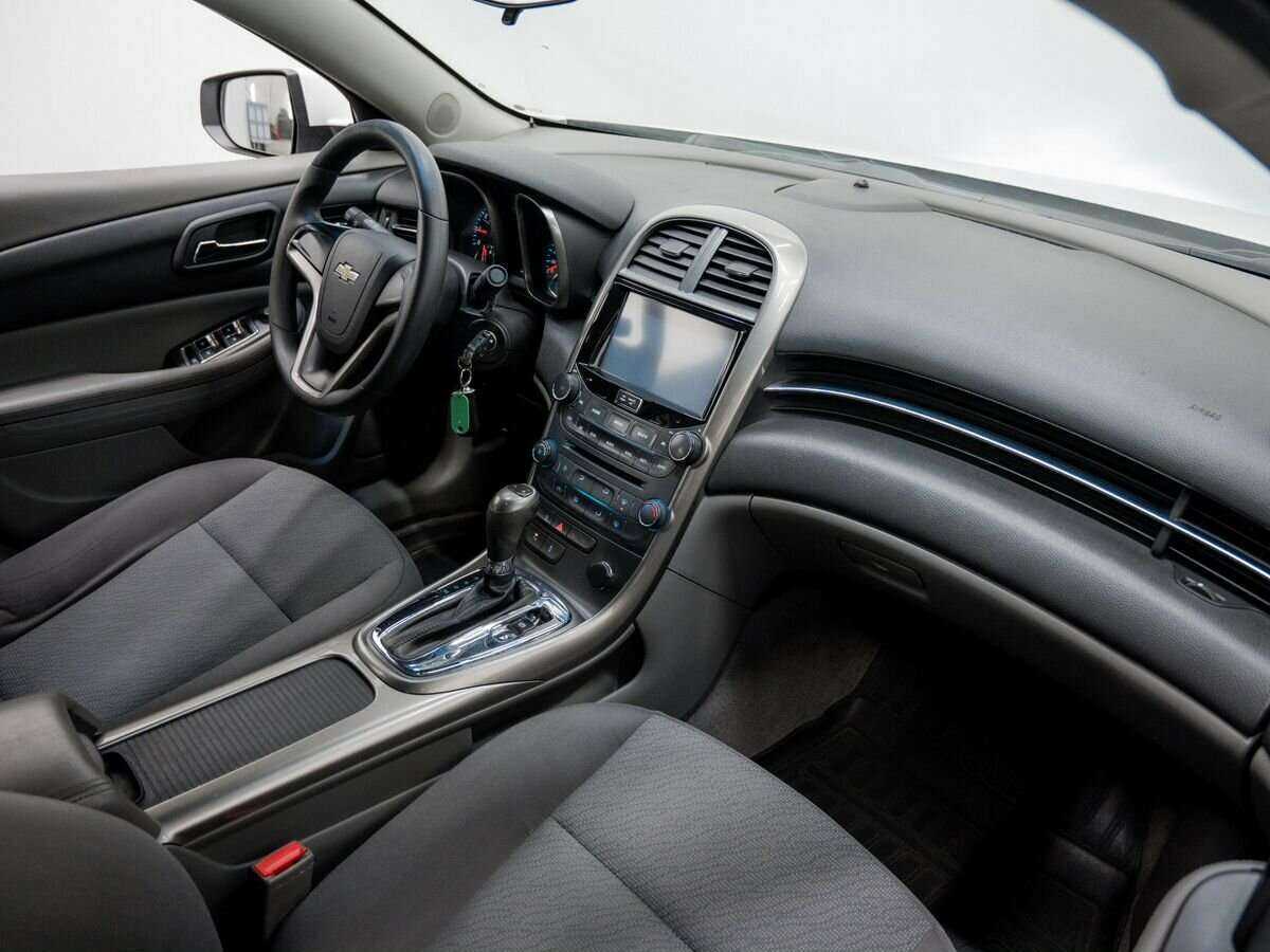 Купить Chevrolet Malibu с пробегом. Фото: #6