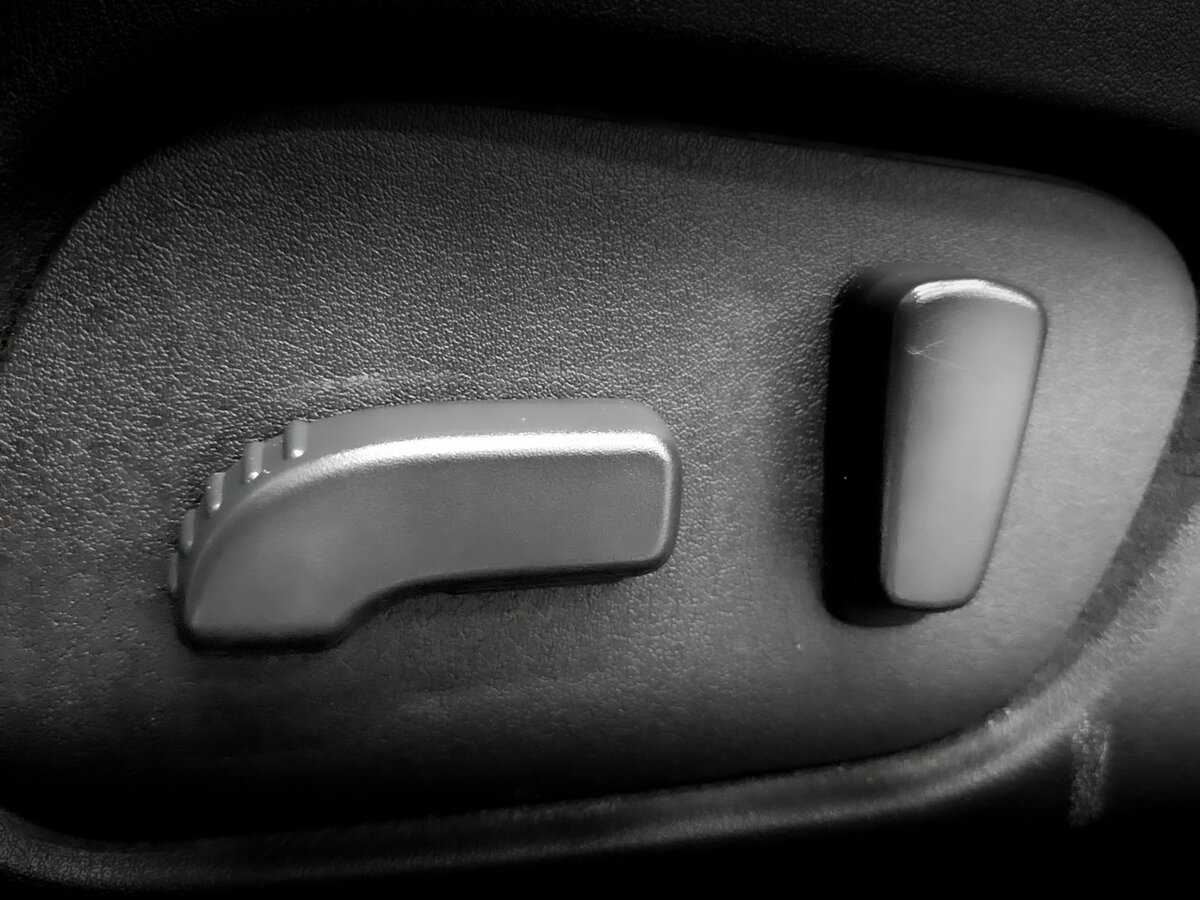 Купить Subaru Forester с пробегом. Фото: #18