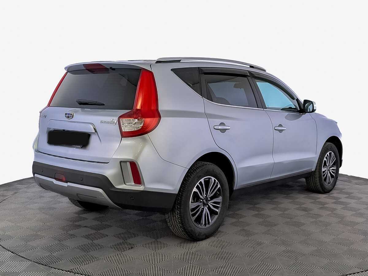 Купить Geely Emgrand X7 с пробегом. Фото: #4