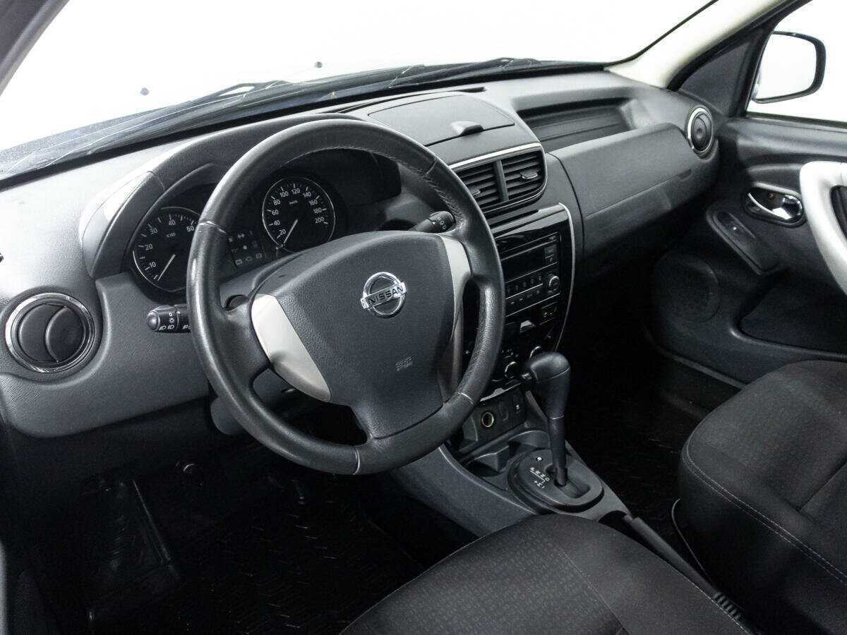 Купить Nissan Terrano с пробегом. Фото: #10