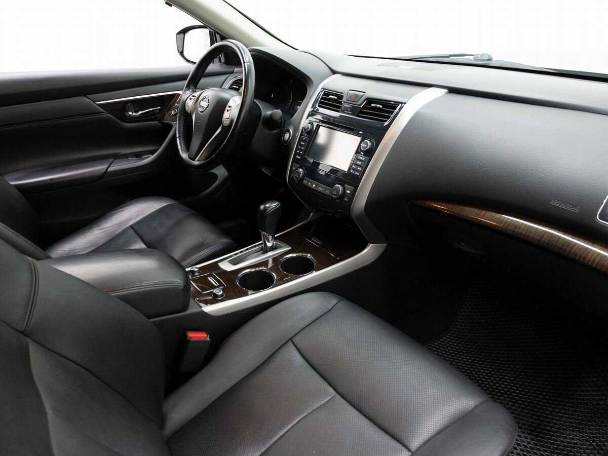 Купить Nissan Teana с пробегом. Фото: #12