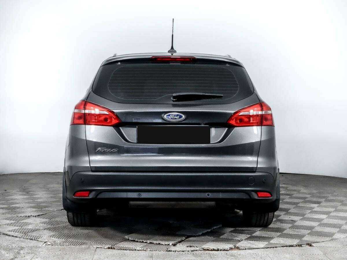 Купить Ford Focus с пробегом. Фото: #4