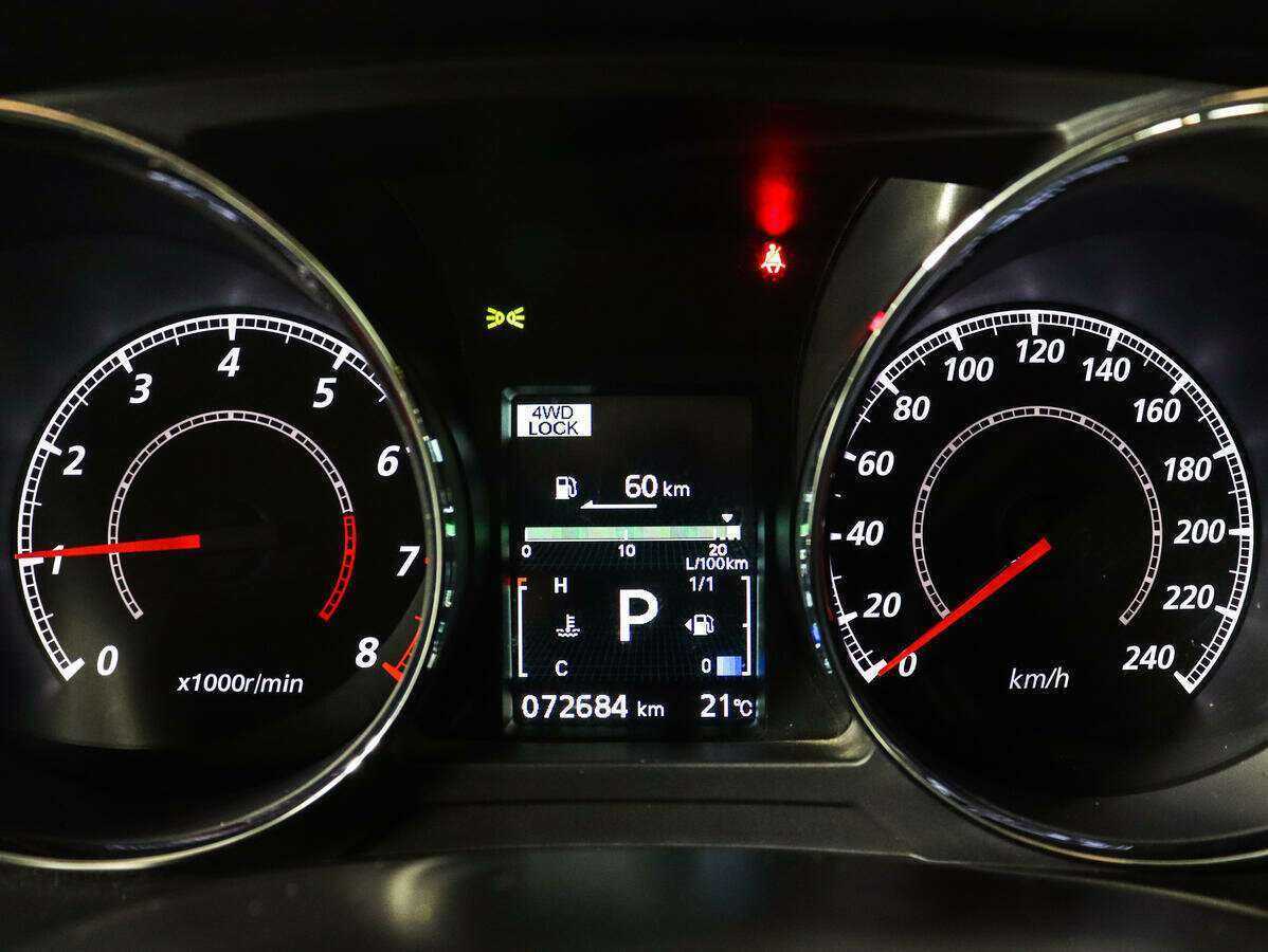 Купить Mitsubishi ASX с пробегом. Фото: #8