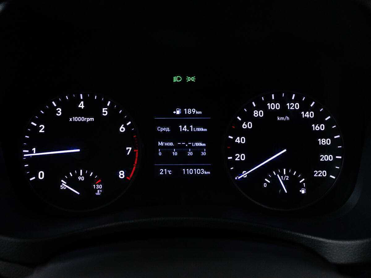 Купить Hyundai Solaris с пробегом. Фото: #11