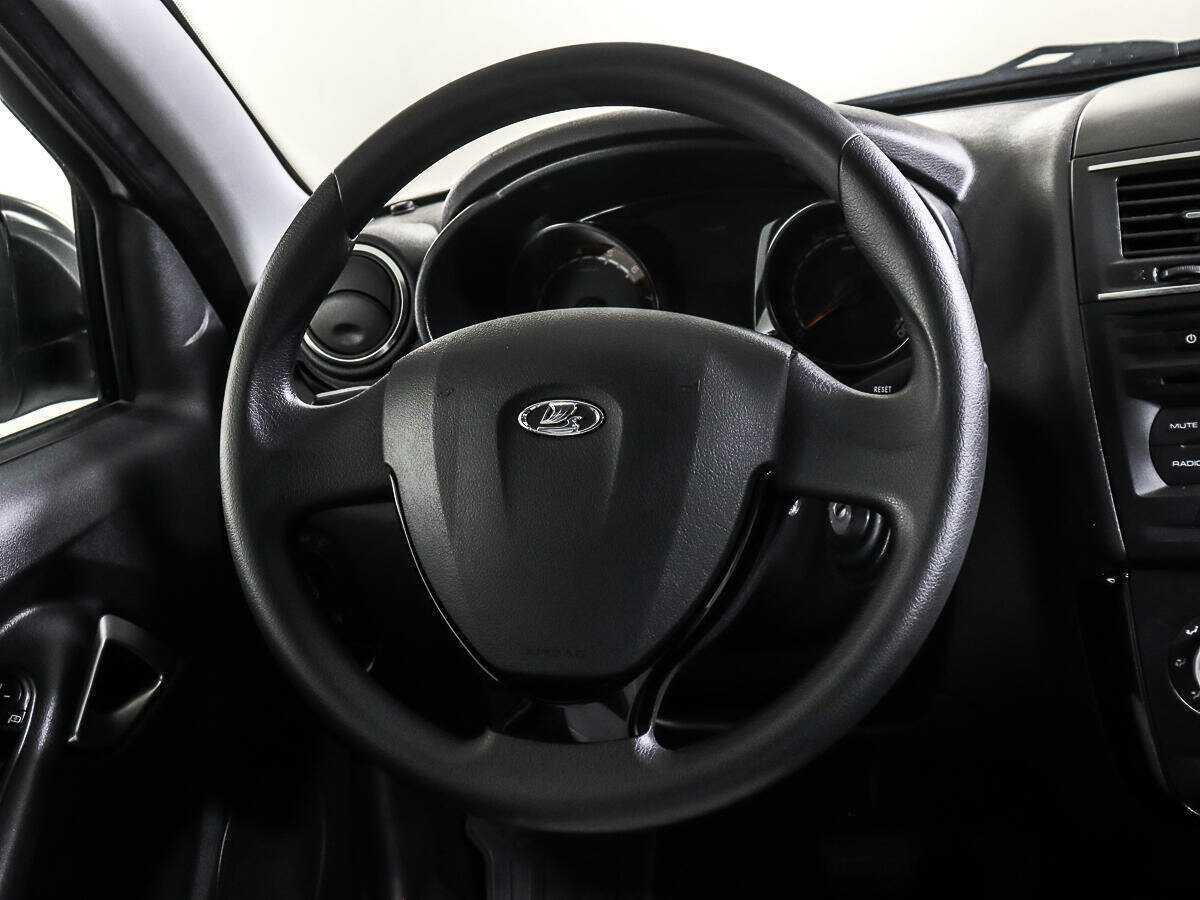 Купить Lada (ВАЗ) Granta с пробегом. Фото: #13