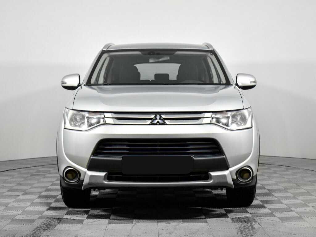 Купить Mitsubishi Outlander с пробегом. Фото: #1
