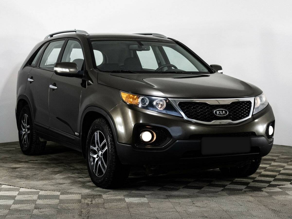Купить Kia Sorento с пробегом. Фото: #2