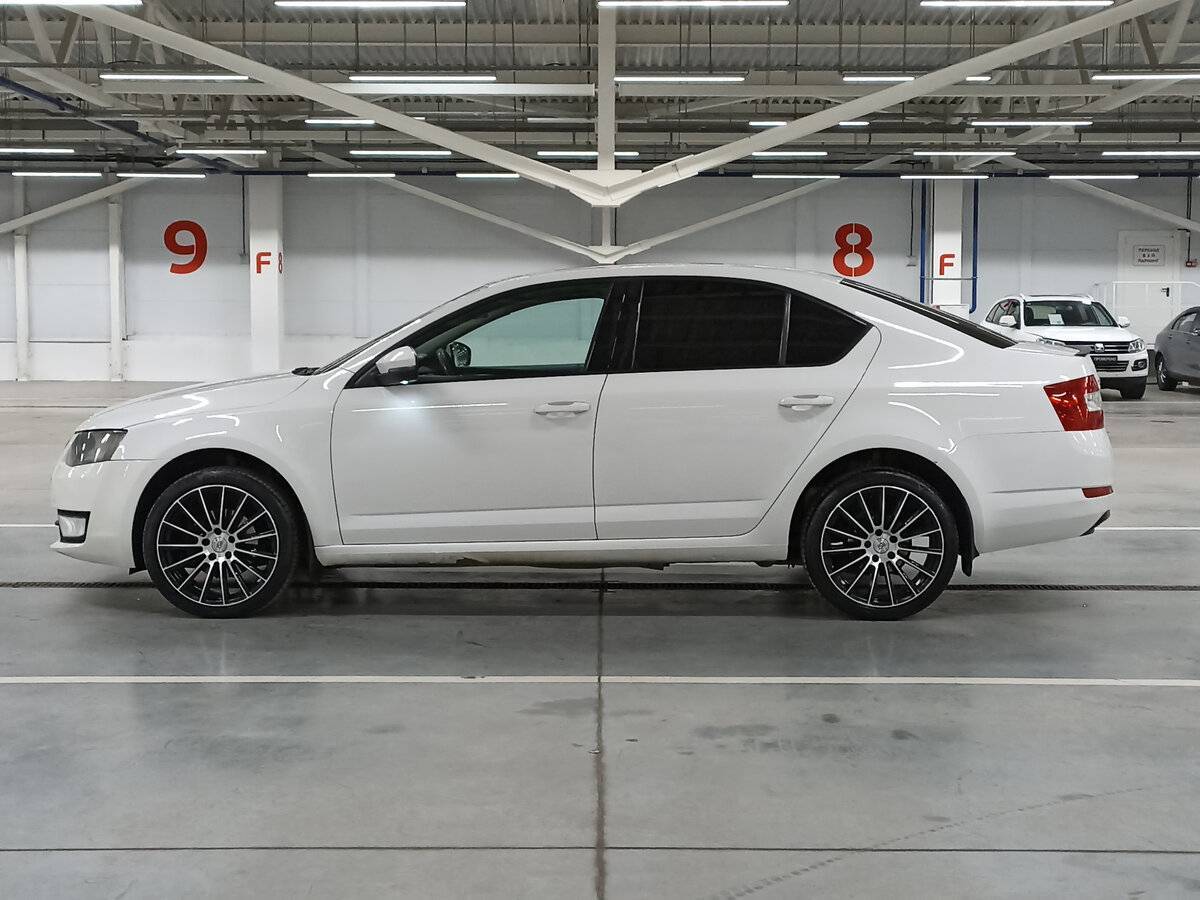 Купить Skoda Octavia с пробегом. Фото: #7