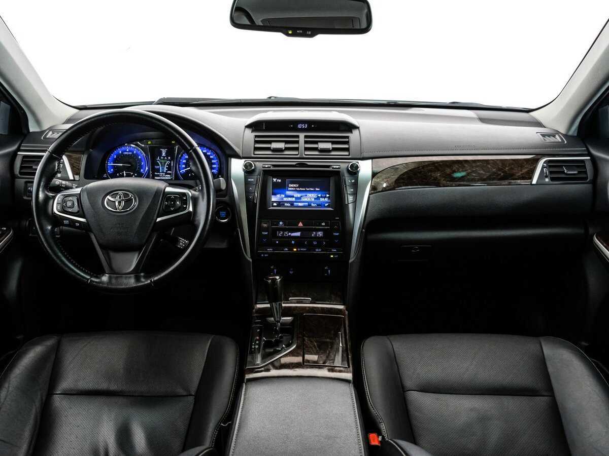 Купить Toyota Camry с пробегом. Фото: #7