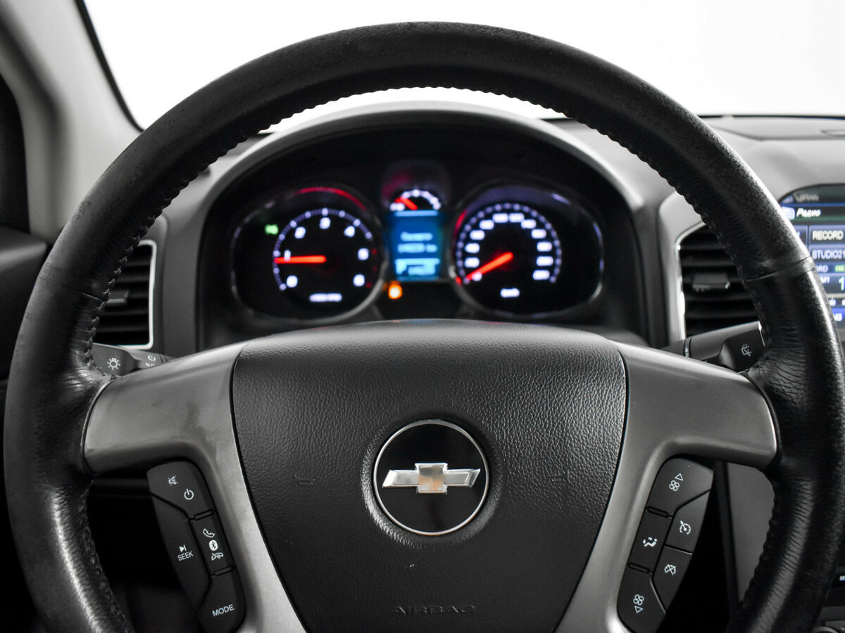 Купить Chevrolet Captiva с пробегом. Фото: #12