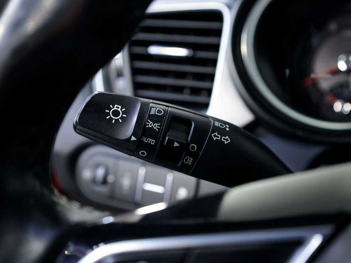 Купить Kia Ceed с пробегом. Фото: #15