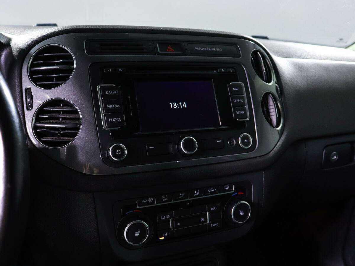 Купить Volkswagen Tiguan с пробегом. Фото: #13
