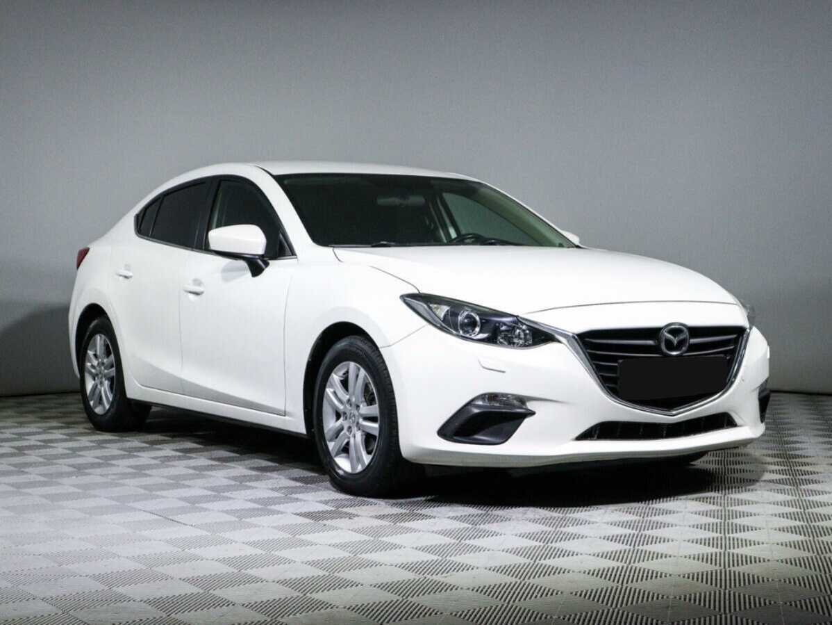 Купить Mazda 3 с пробегом. Фото: #2