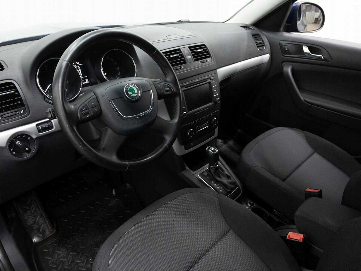 Купить Skoda Yeti с пробегом. Фото: #6
