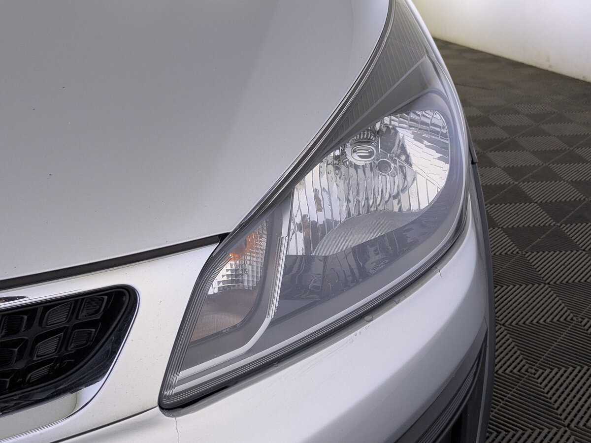 Купить Kia Rio с пробегом. Фото: #9