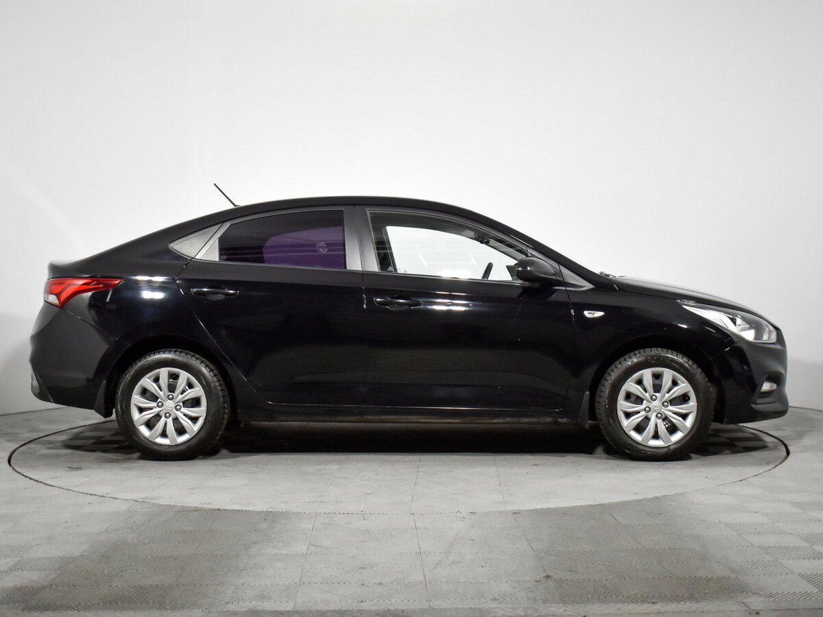 Купить Hyundai Solaris с пробегом. Фото: #3