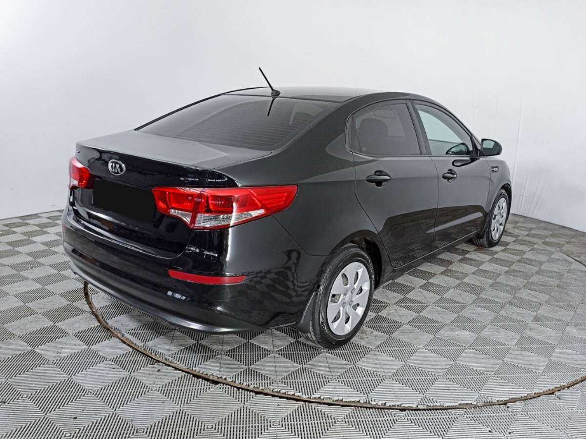 Купить Kia Rio с пробегом. Фото: #4