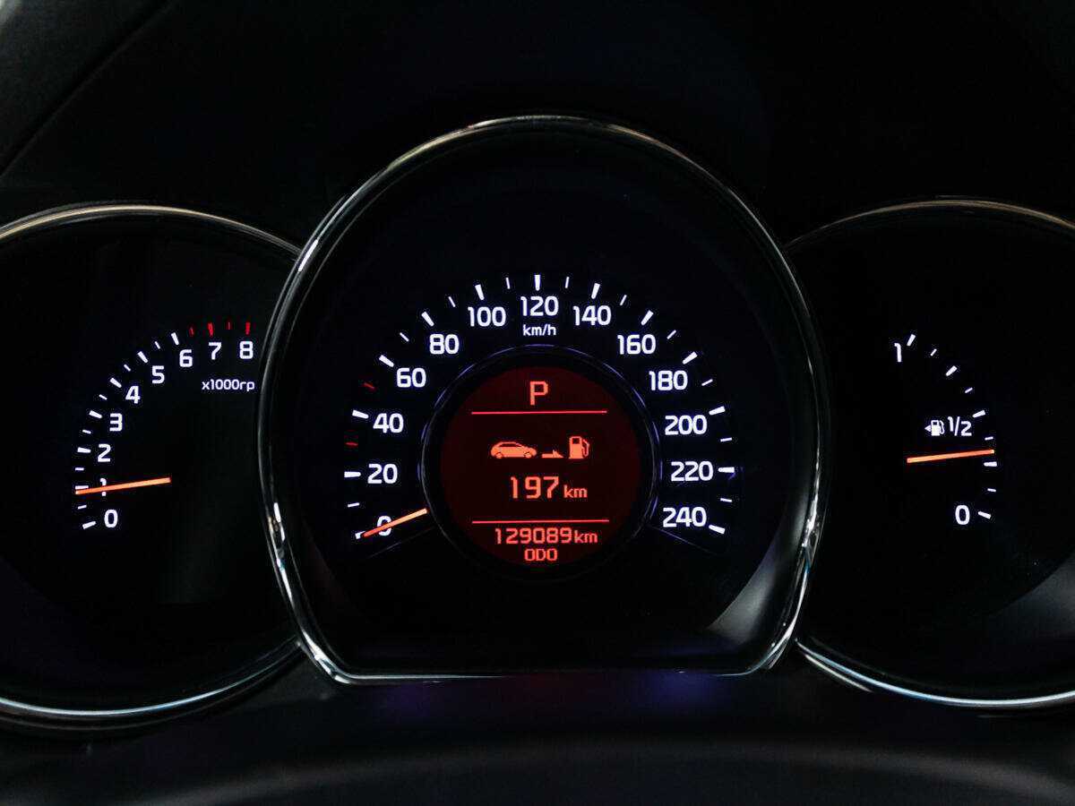 Купить Kia Ceed с пробегом. Фото: #11