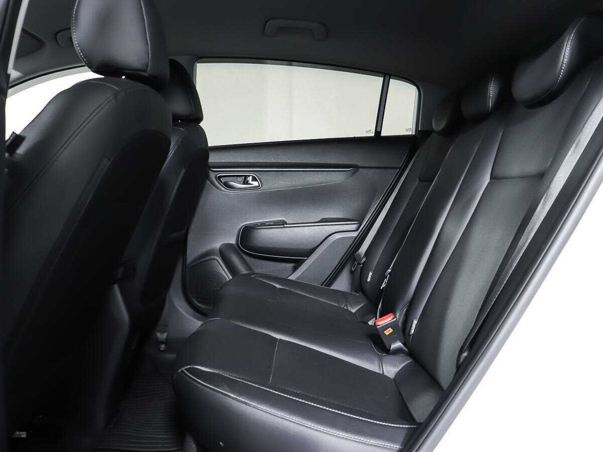 Купить Kia Rio с пробегом. Фото: #9