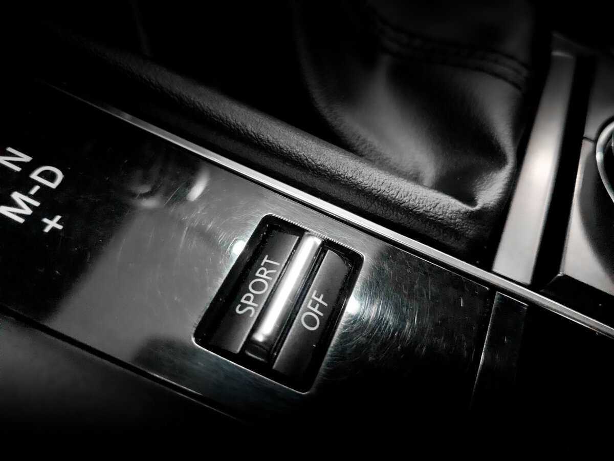 Купить Mazda 3 с пробегом. Фото: #24