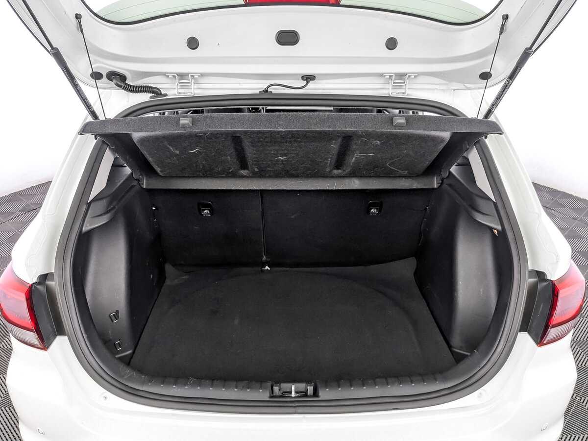 Купить Kia Rio с пробегом. Фото: #9