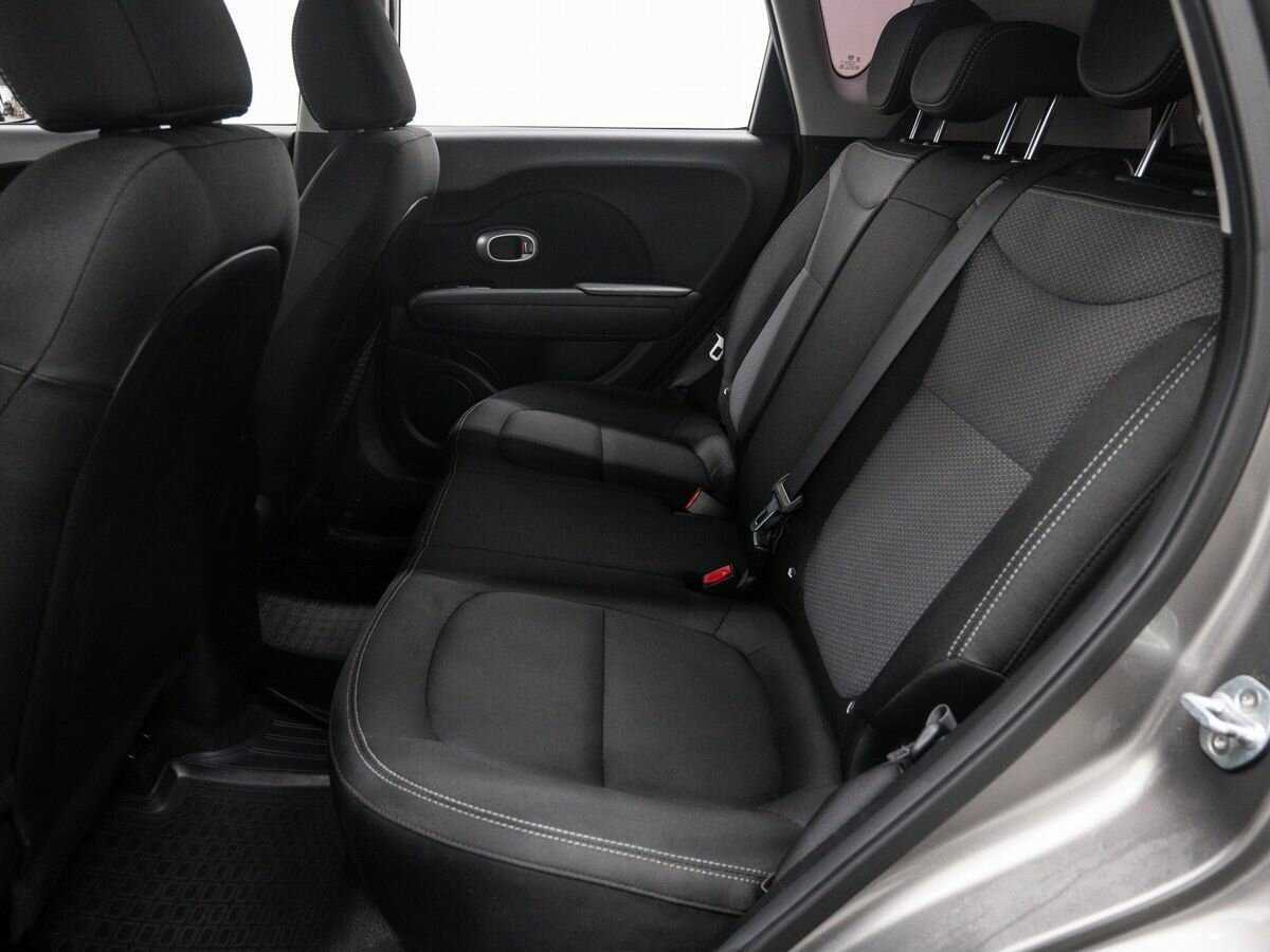 Купить Kia Soul с пробегом. Фото: #12