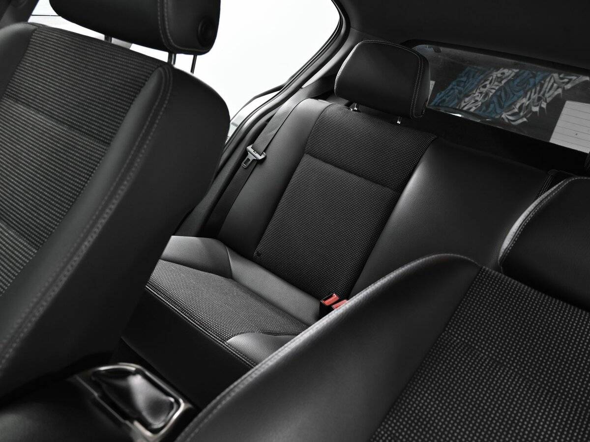 Купить Opel Astra с пробегом. Фото: #11