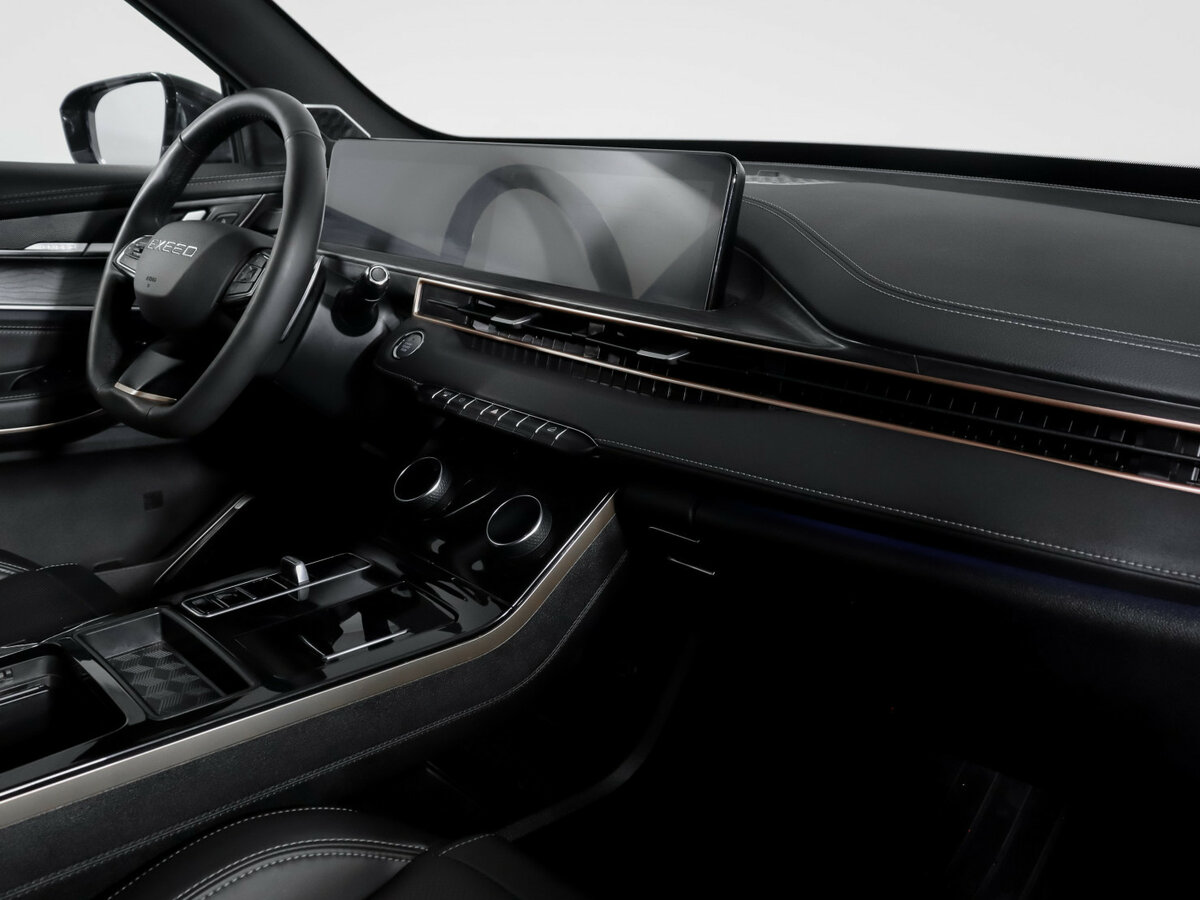 Купить EXEED LX с пробегом. Фото: #8