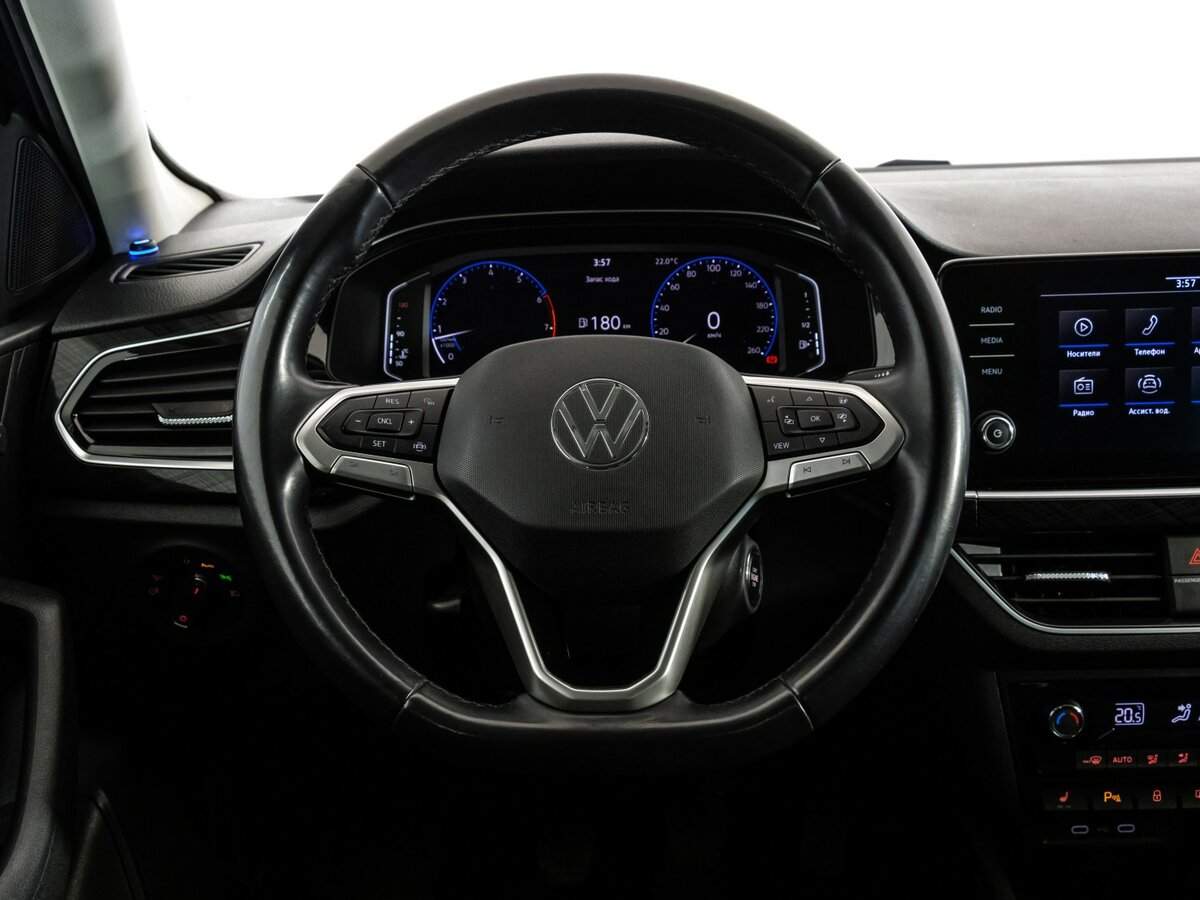 Купить Volkswagen Polo с пробегом. Фото: #9