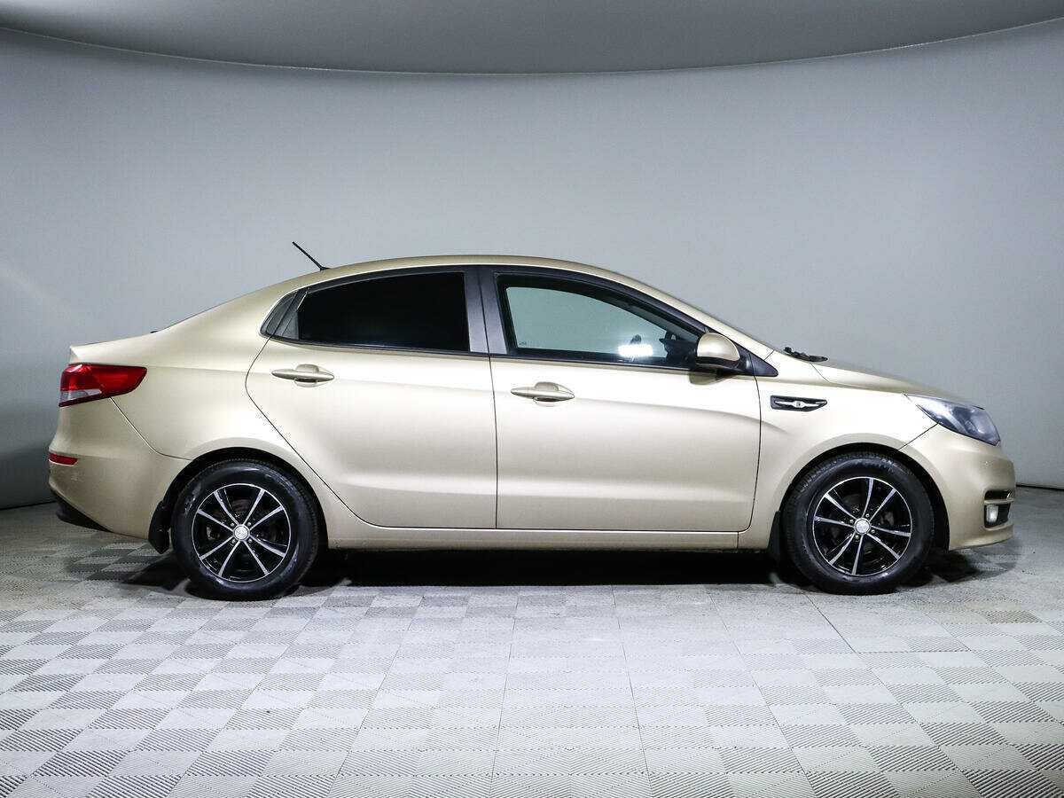 Купить Kia Rio с пробегом. Фото: #3