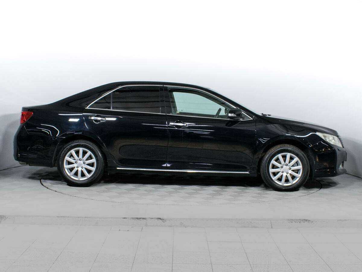 Купить Toyota Camry с пробегом. Фото: #3