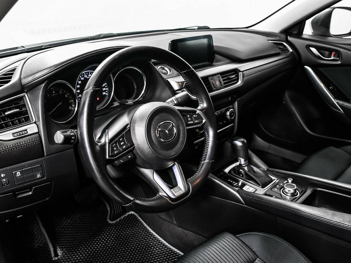 Купить Mazda 6 с пробегом. Фото: #11