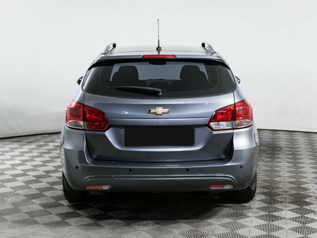 Купить Chevrolet Cruze с пробегом. Фото: #4