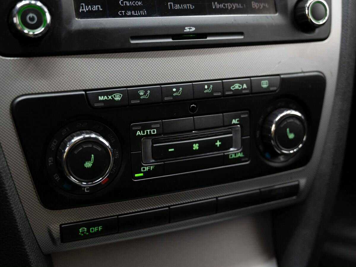 Купить Skoda Octavia с пробегом. Фото: #12