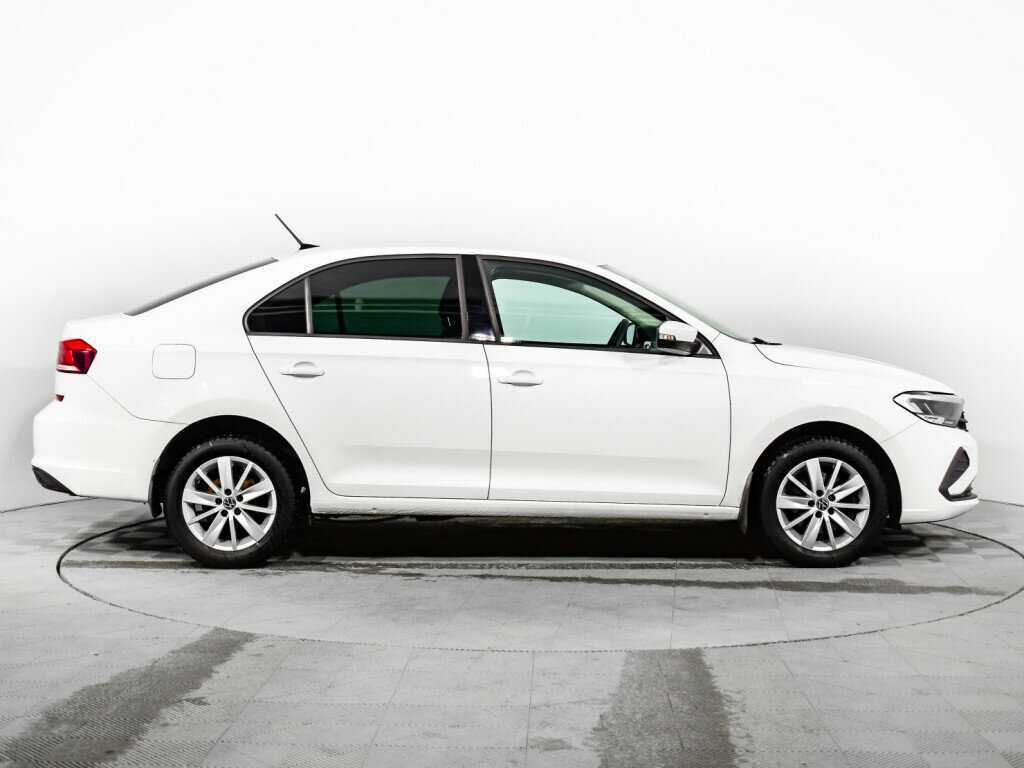 Купить Volkswagen Polo с пробегом. Фото: #3