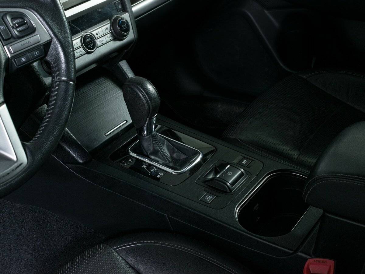 Купить Subaru Outback с пробегом. Фото: #15