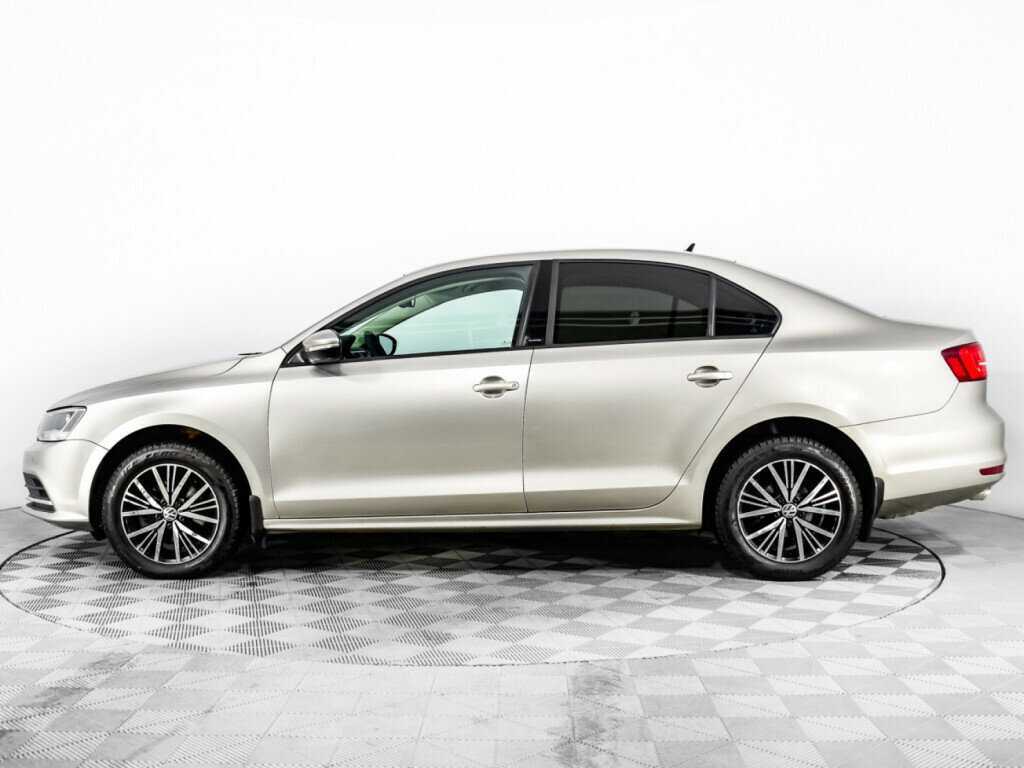 Купить Volkswagen Jetta с пробегом. Фото: #7