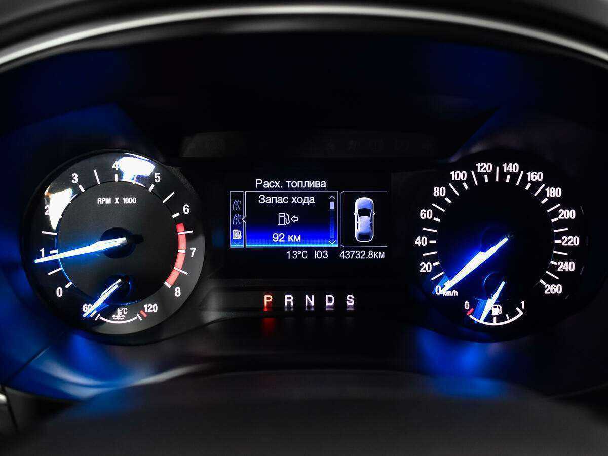 Купить Ford Mondeo с пробегом. Фото: #10