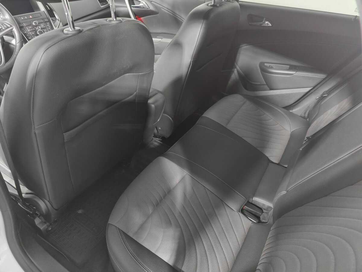 Купить Opel Astra с пробегом. Фото: #13