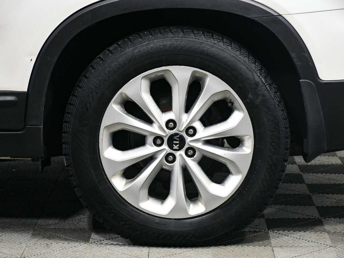 Купить Kia Sorento с пробегом. Фото: #13