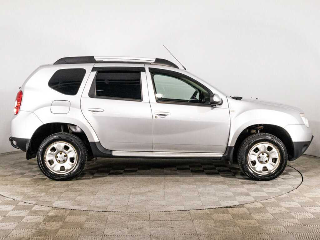 Купить Renault Duster с пробегом. Фото: #3