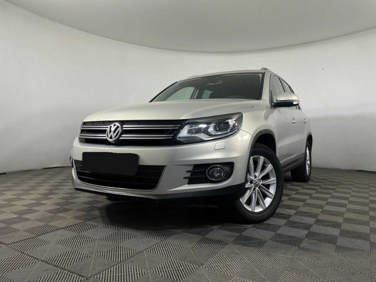 Купить Volkswagen Tiguan с пробегом. Посмотреть фото