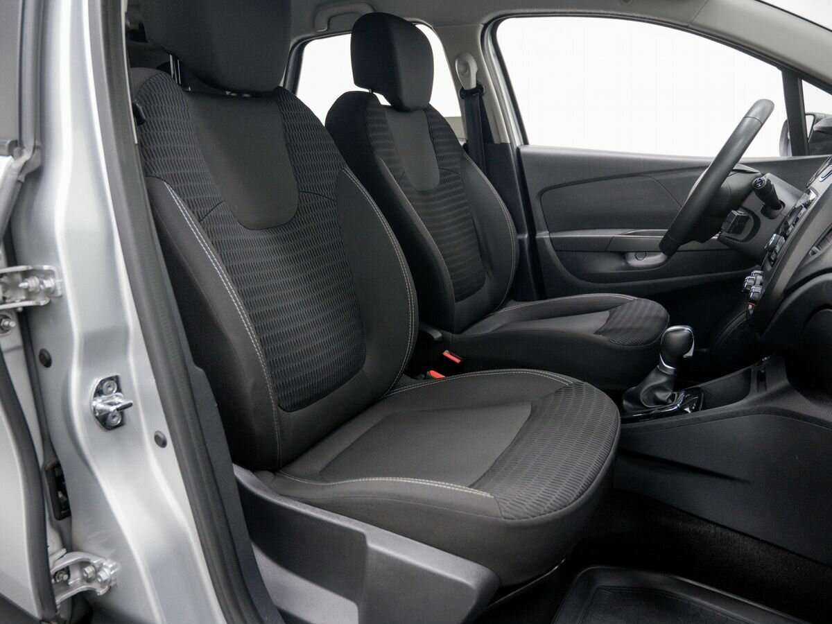 Купить Renault Kaptur с пробегом. Фото: #7