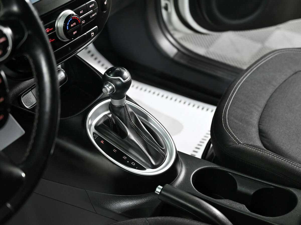 Купить Kia Soul с пробегом. Фото: #8